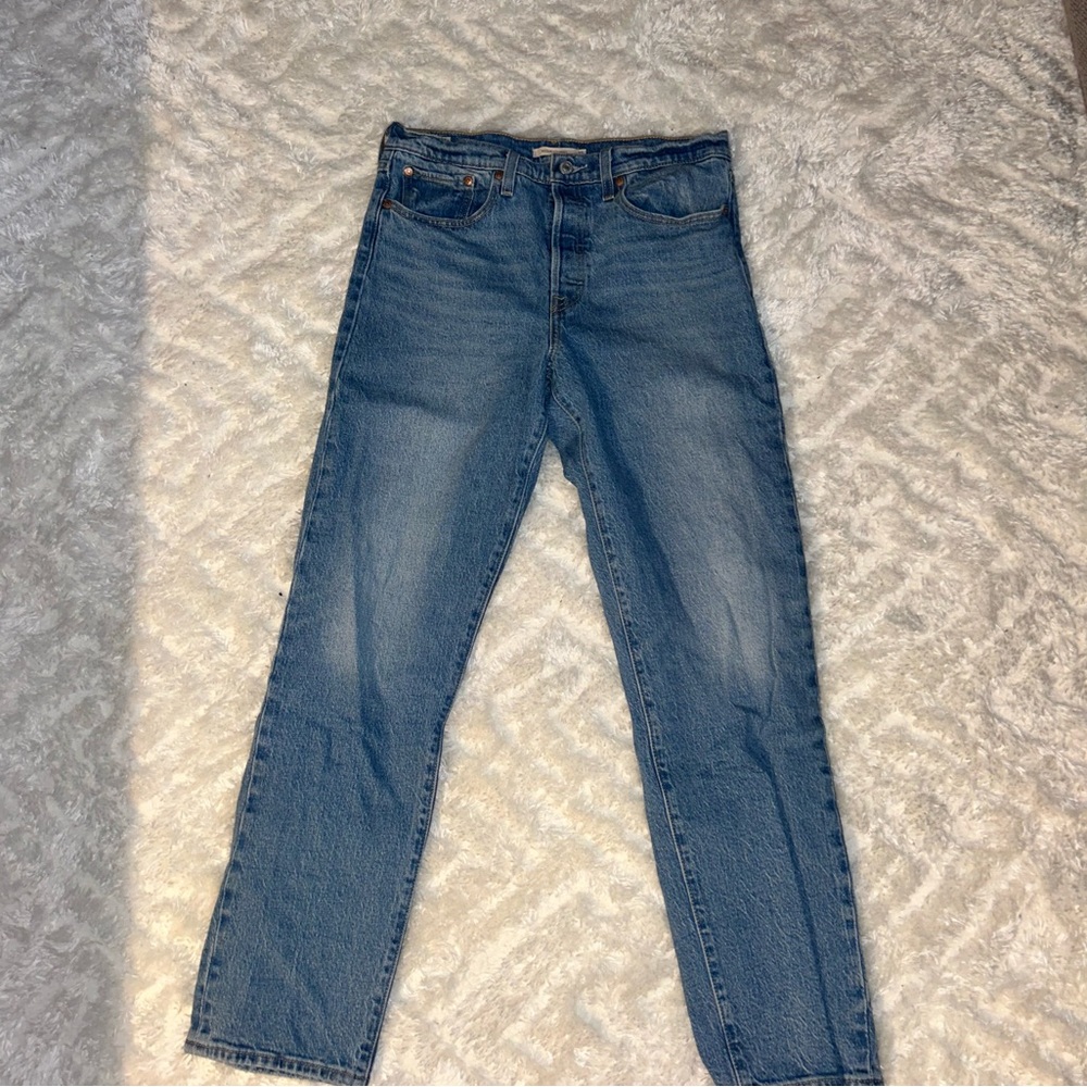 Levis Wedgie Straight Jeans